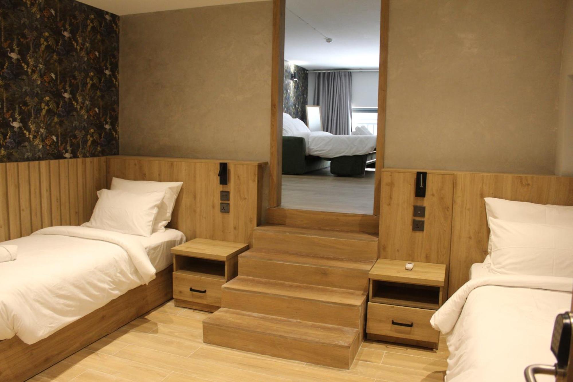 University Boutique Rooms Msida Extérieur photo