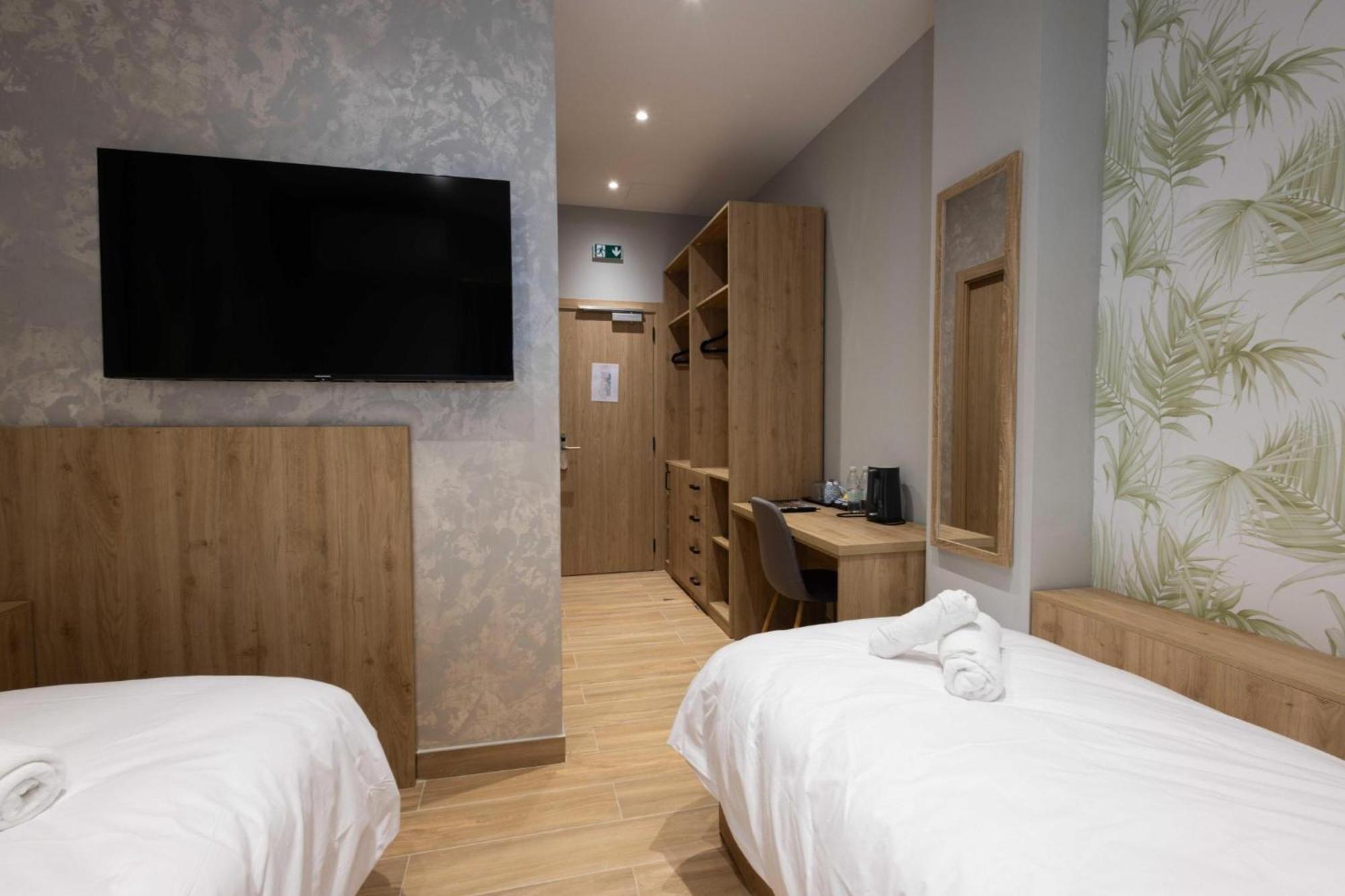 University Boutique Rooms Msida Extérieur photo