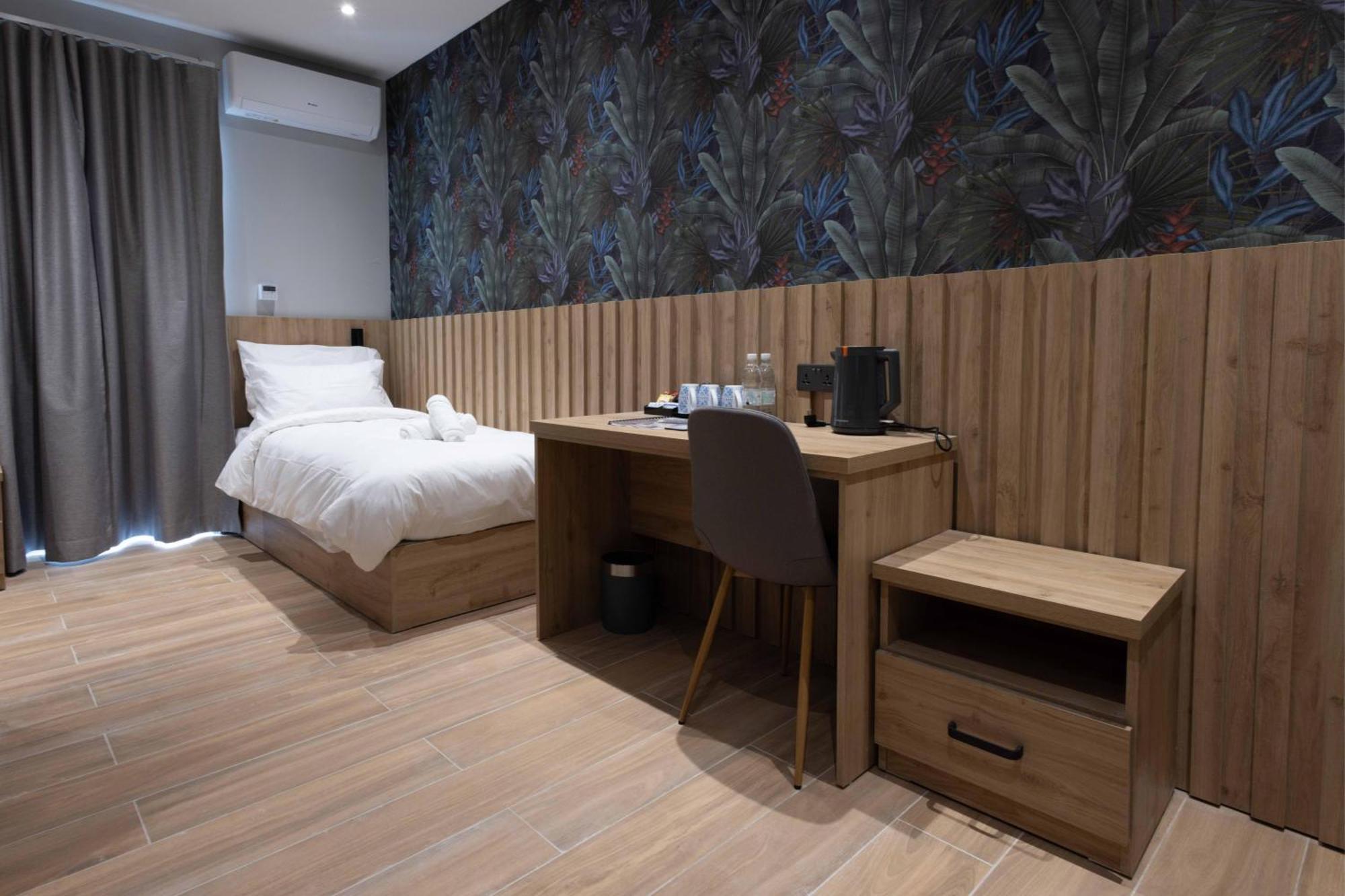 University Boutique Rooms Msida Extérieur photo
